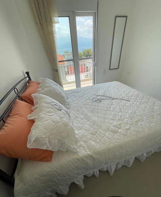 Διαμέρισμα Στη Ναύπακτο Nafpaktos Ngoại thất bức ảnh